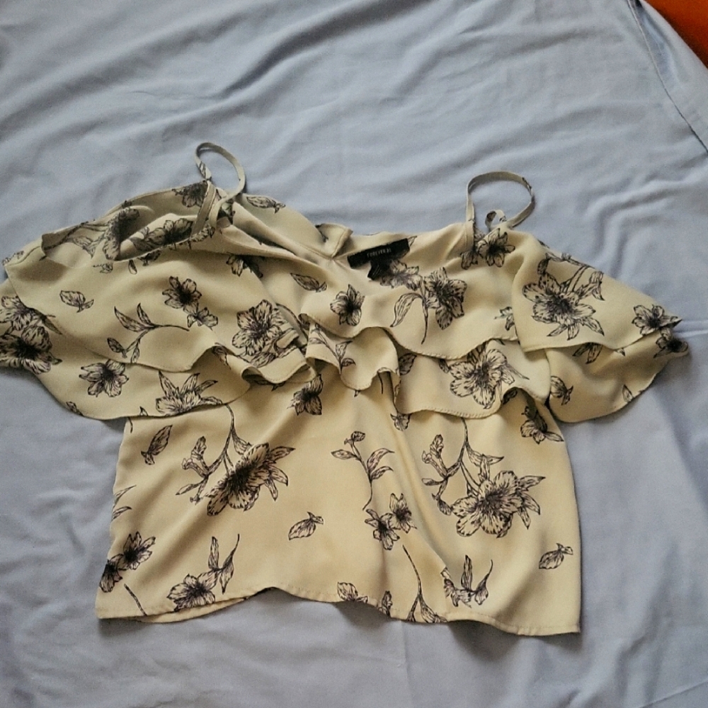 Floral Green Off-Shoulder Top